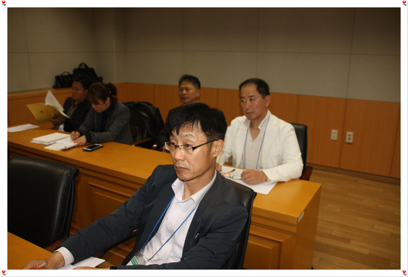 0429_수업중학우들_25.jpg