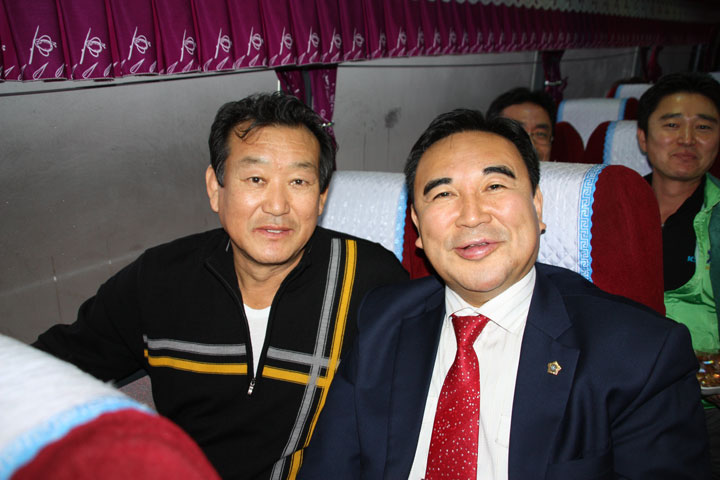 bus8.jpg